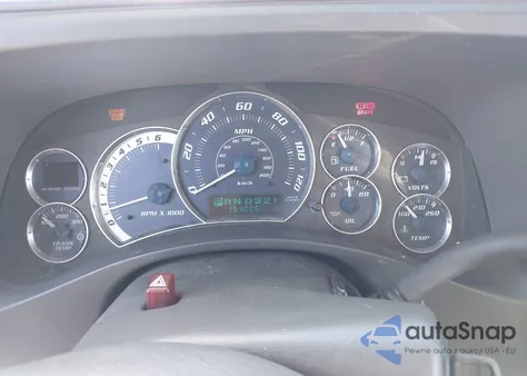 2002 Cadillac Escalade Standard z USA, uszkodzony, nr VIN 1GYEK63N82R183179